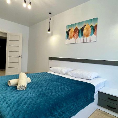 Apartment Premium In Center 伊万诺-弗兰科夫斯克 外观 照片