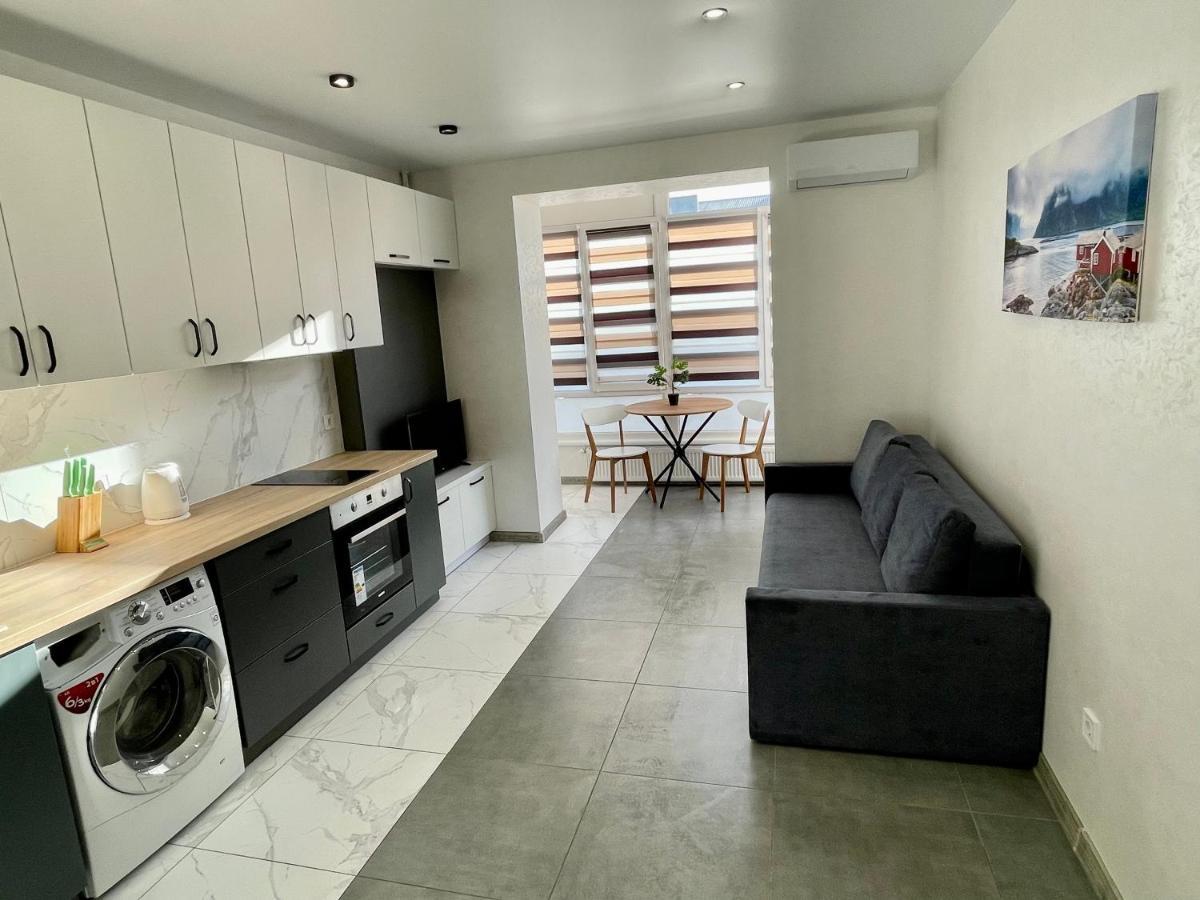 Apartment Premium In Center 伊万诺-弗兰科夫斯克 外观 照片